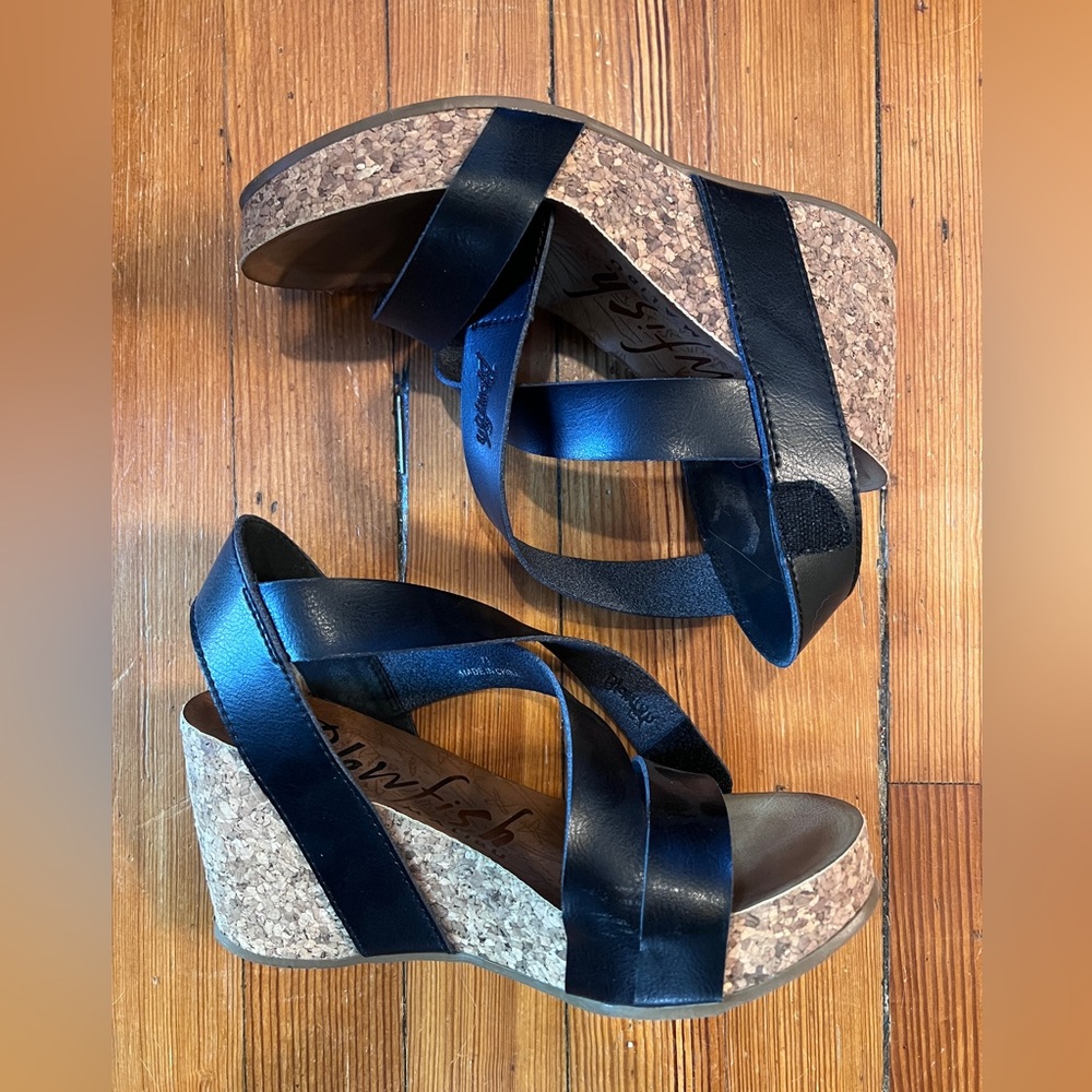 Blowfish platform wedge sandal